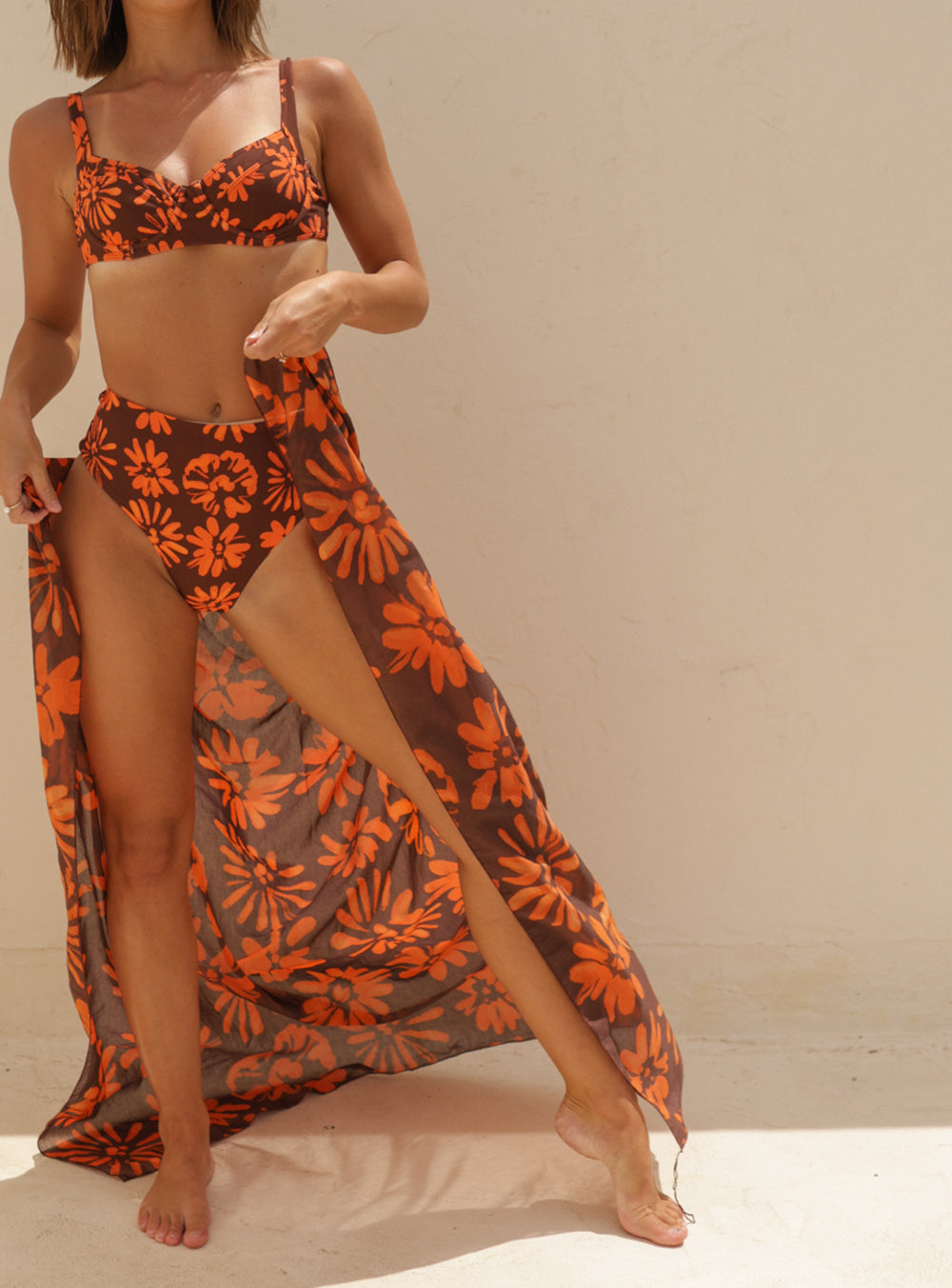 Desert Daisy Pareo